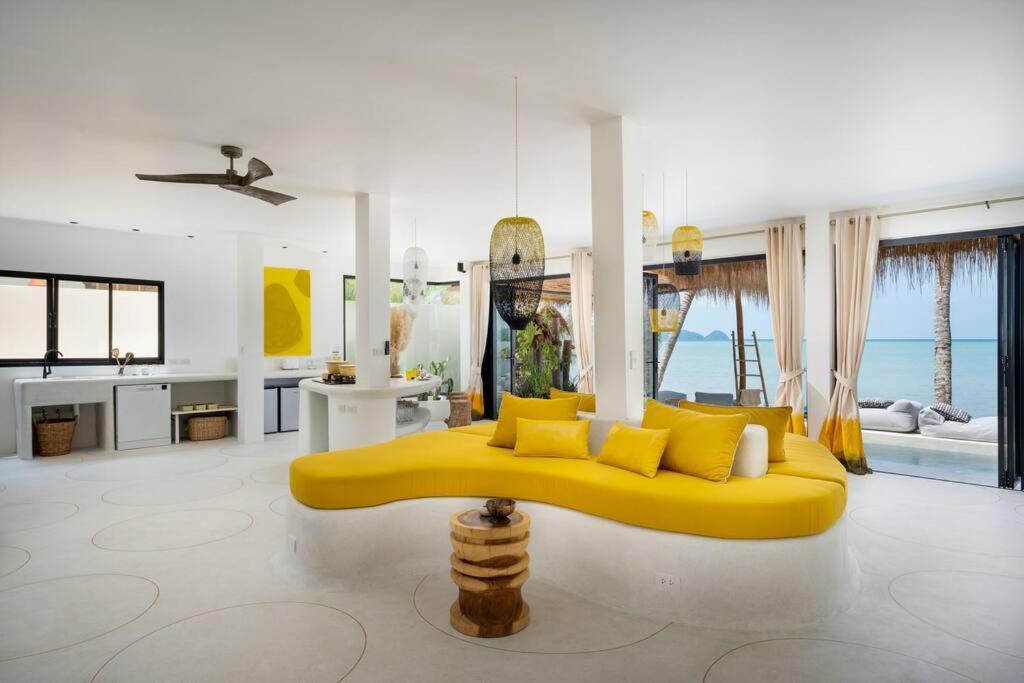 Villa Le Cerf Dore Hinkong Zewnętrze zdjęcie